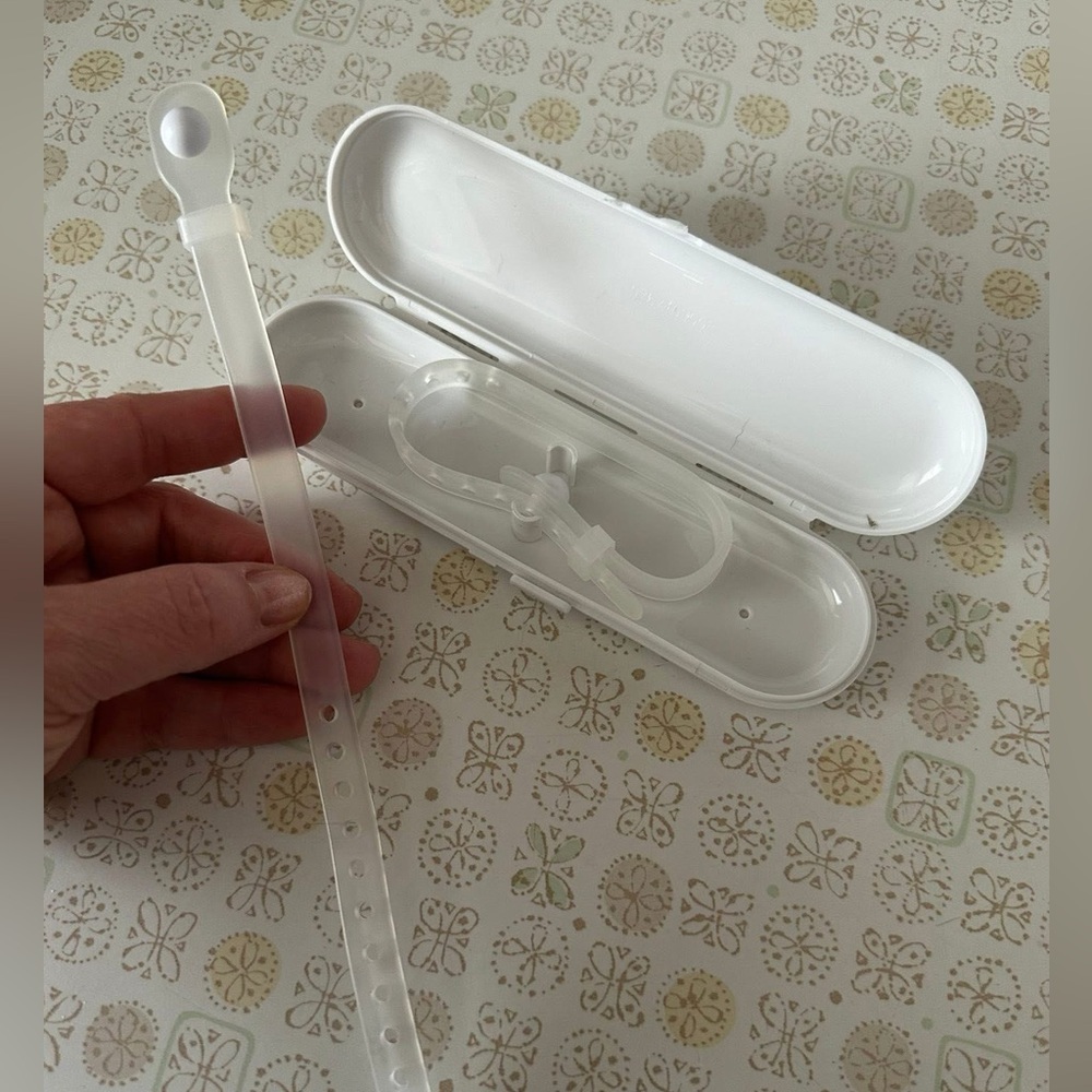Silicone Nausea Bands with Case